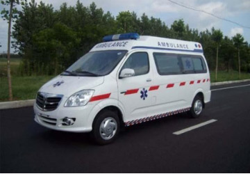 康定市救护车租赁