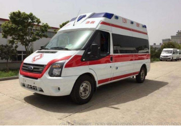 康定市救护车租赁